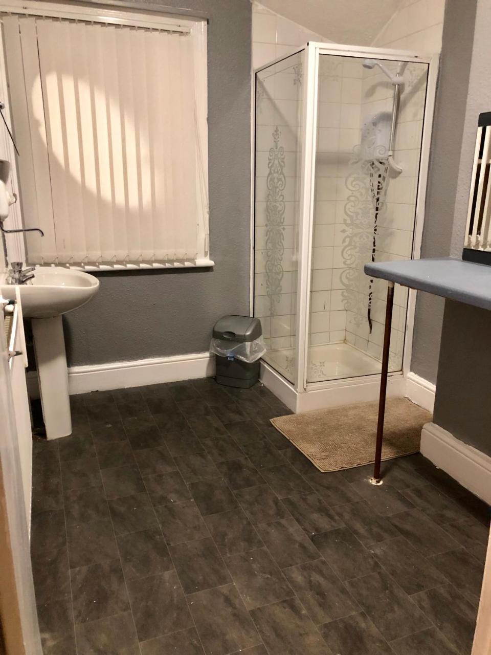 Stalbridge Guest House Ливърпул Екстериор снимка
